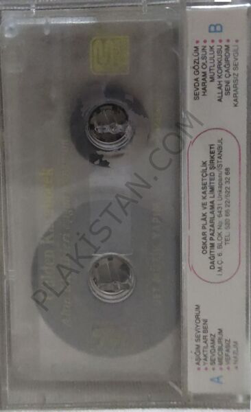 Gülden Karaböcek -Aşığım seviyorum  KASET