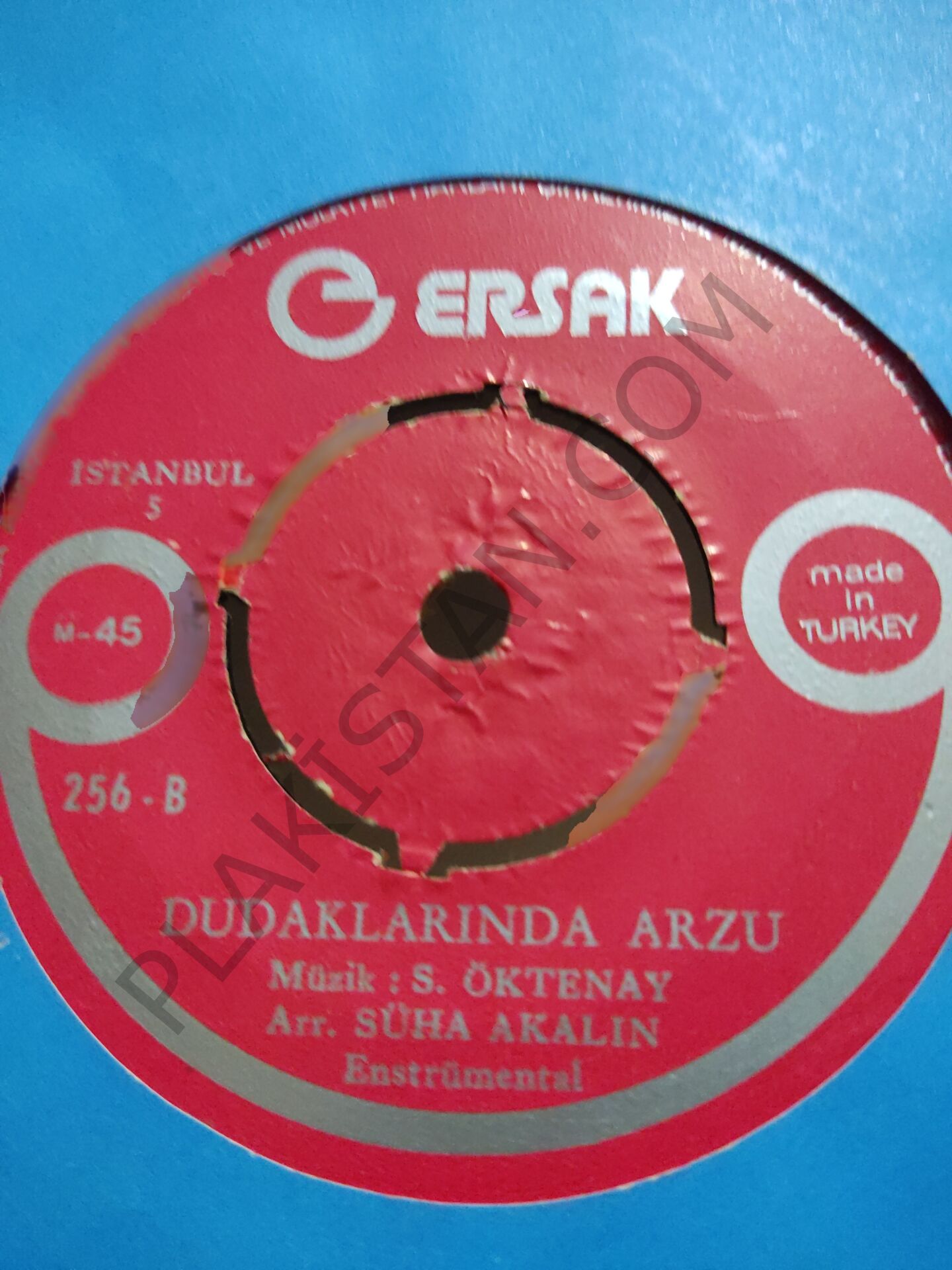 Süha Akalın // S. Ökyenay - Dudaklarında arzu 45 lik PLAK