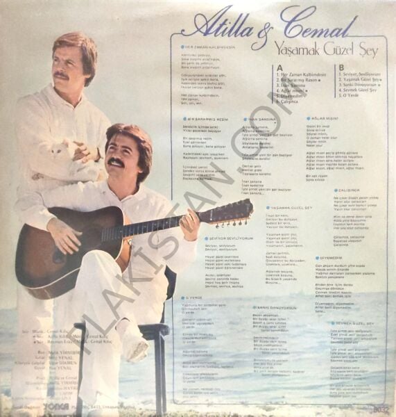 Atilla & Cemal Yaşamak güzel şey LP PLAK