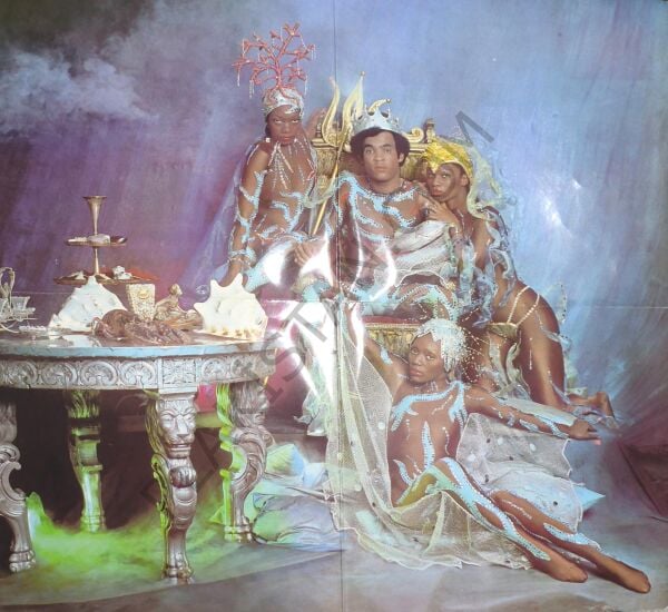 BONEY M. - OCEANS OF FANTASY ( POSTER KAPAK ) LP PLAK