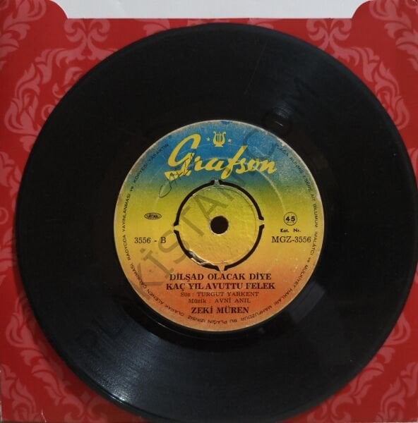 Zeki Müren - Sevmiyorum artık seni 45 LİK PLAK