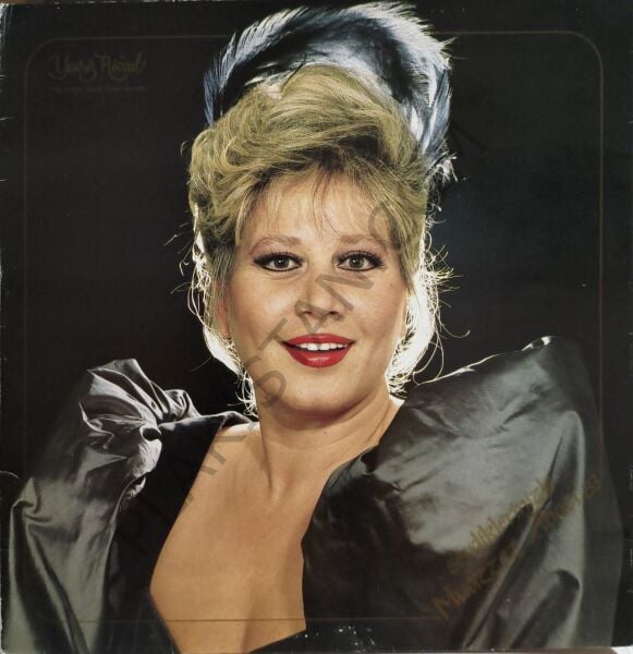 Muazzez Abacı & Sevdiklerinizle LP PLAK