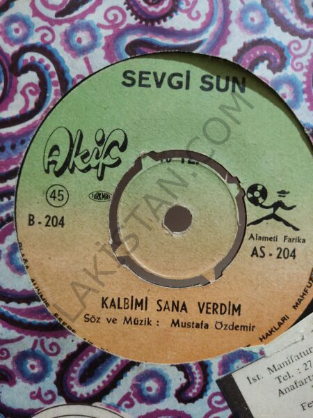 Sevgi Sun - Bir lokma ekmek 45 lik PLAK